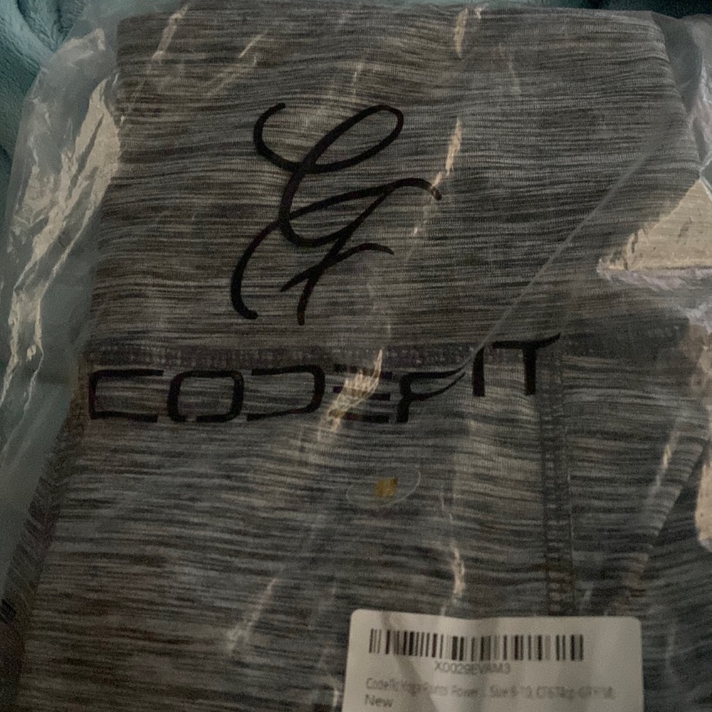 One pair of yoga leggings medium